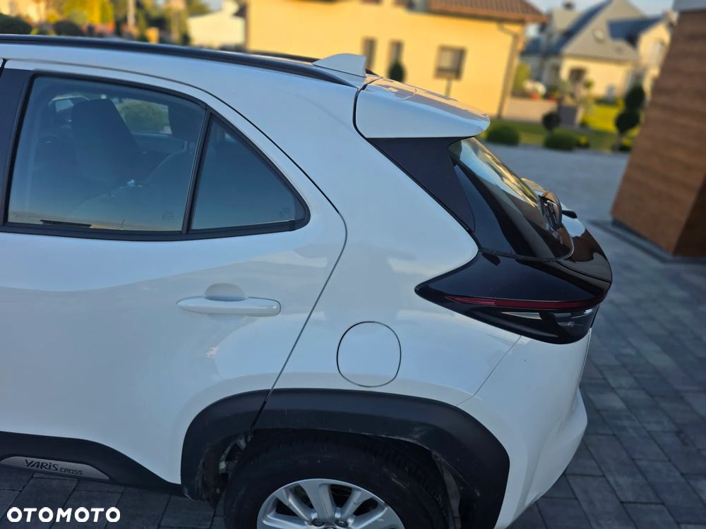 Toyota Yaris Cross Hybrid 1.5 Comfort - 12