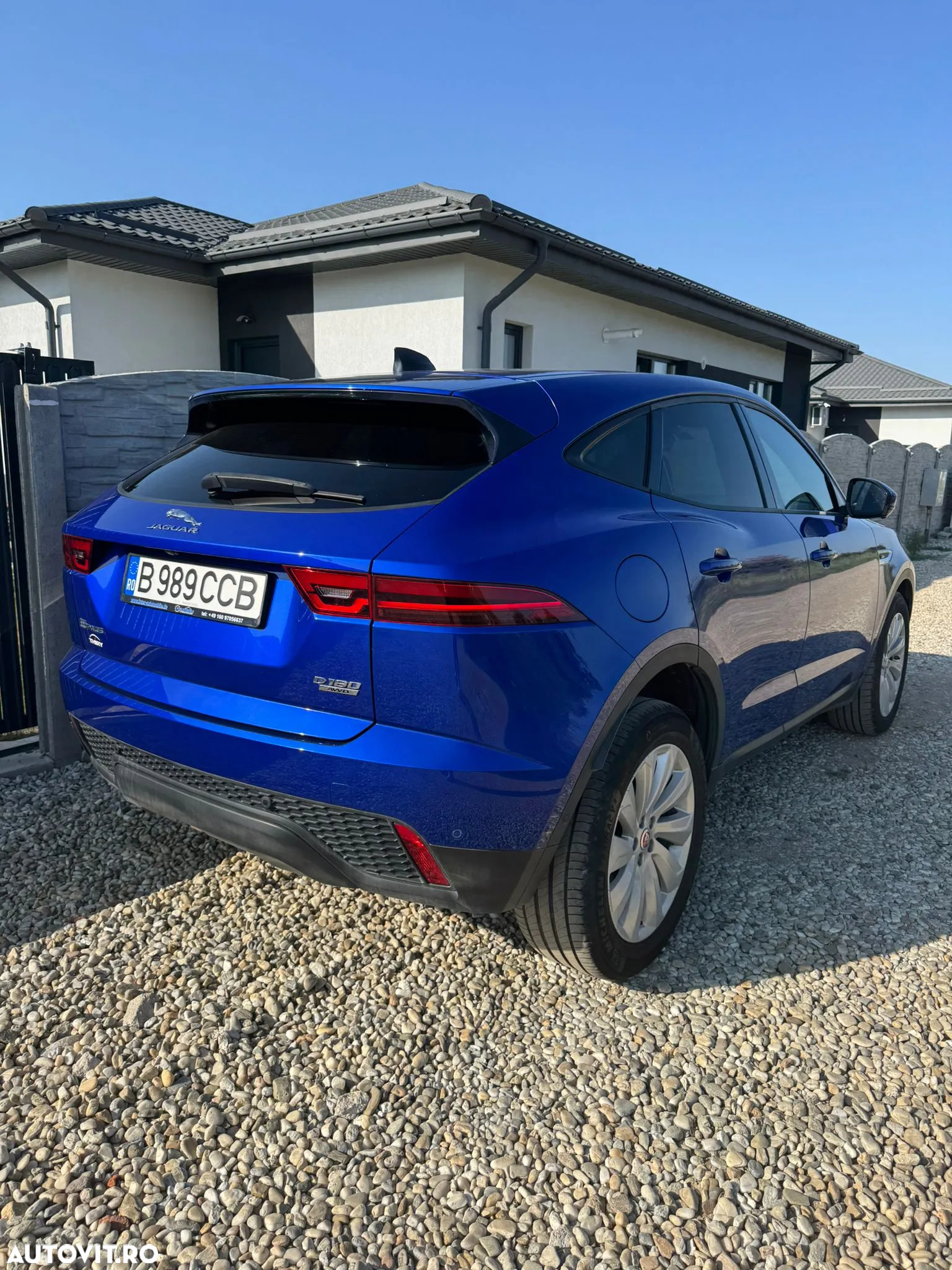Jaguar E-Pace D180 AWD Aut. R-Dynamic SE - 4