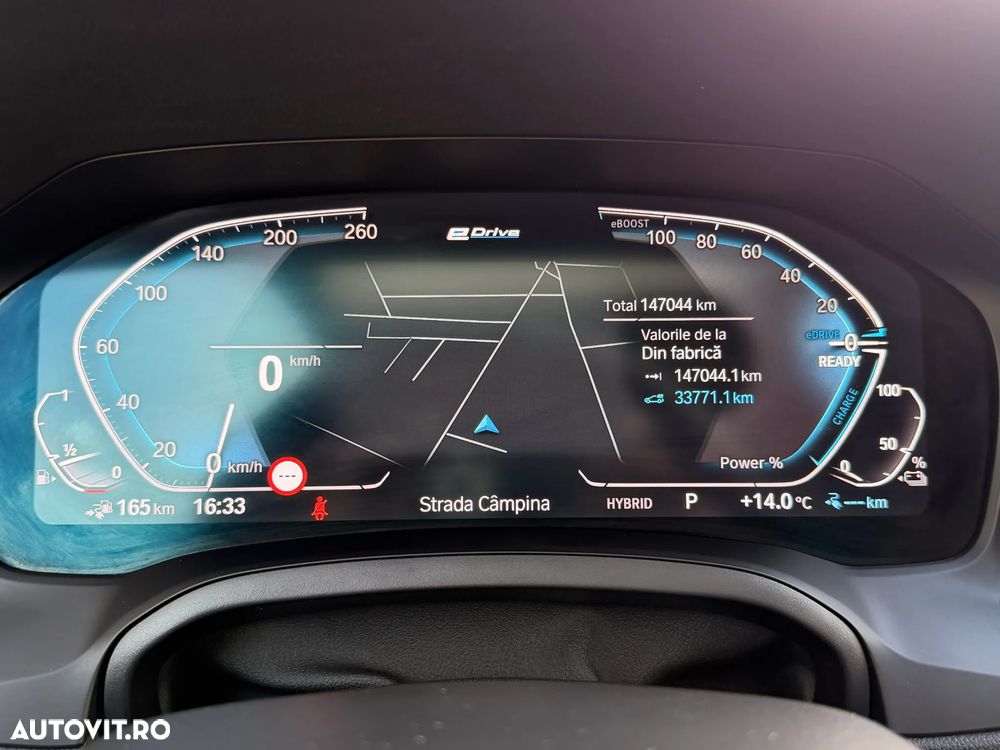 BMW Seria 3 330e Aut. Advantage - 25