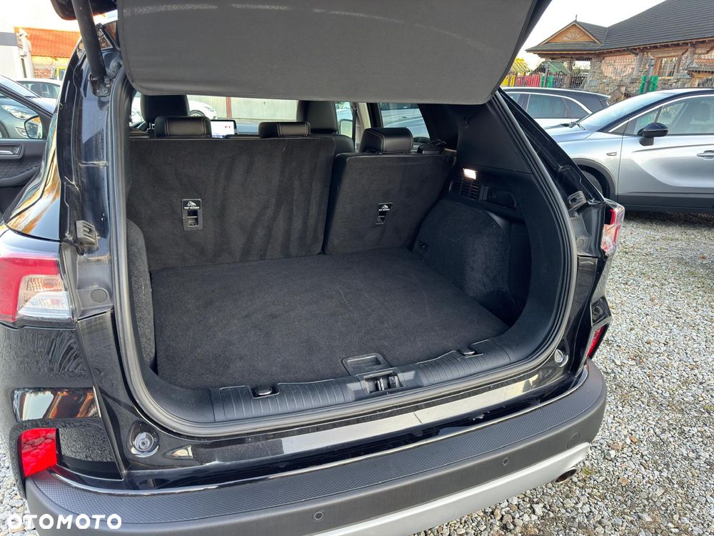 Ford Kuga 1.5 EcoBoost TITANIUM X - 31