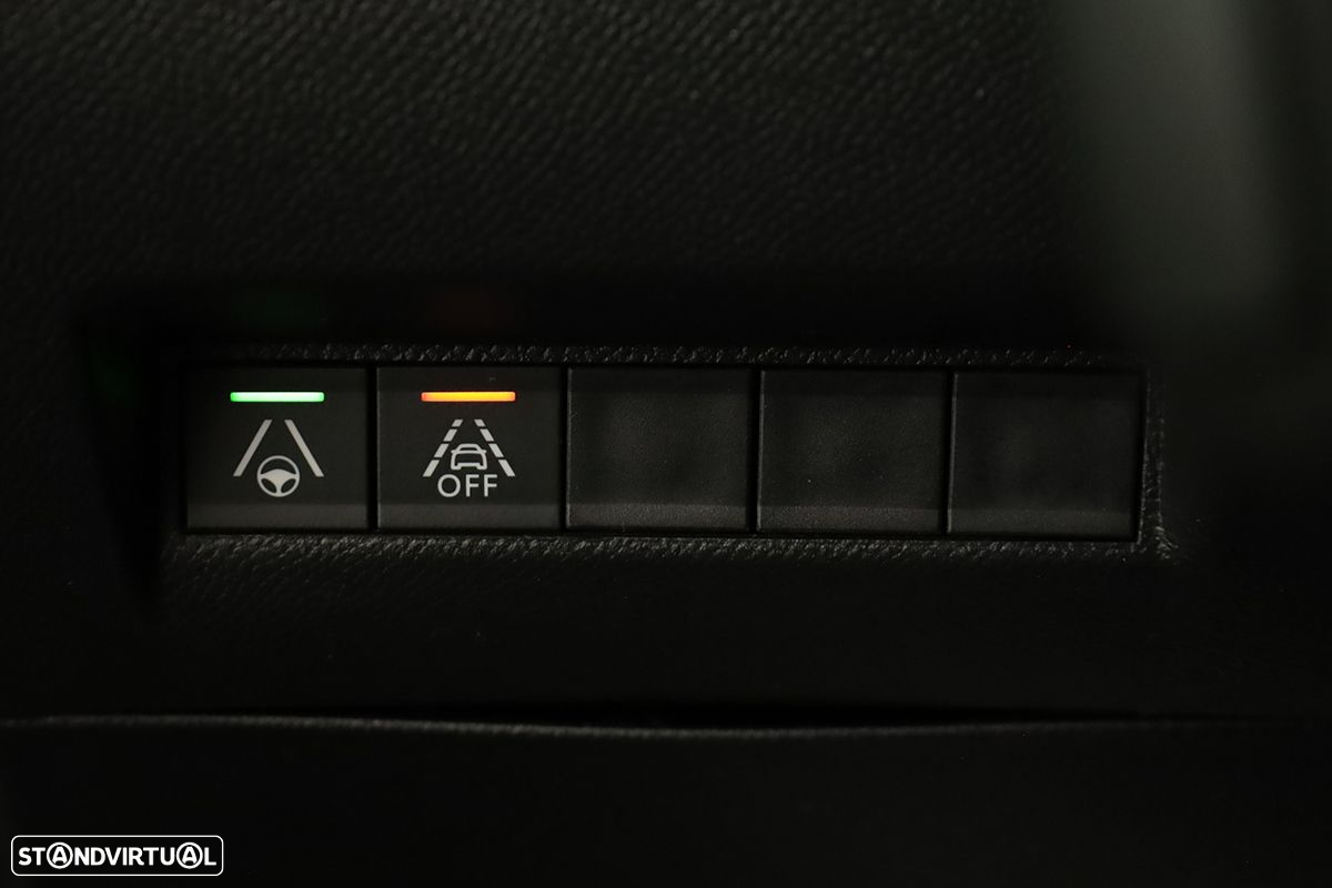 Peugeot e-2008 50 kWh GT - 21