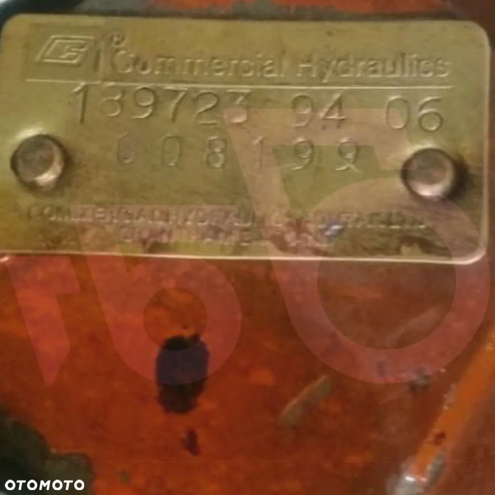 Rozdzielacz 1897239406 Commercial Hydraulics 008199 Manitou MLT - 9