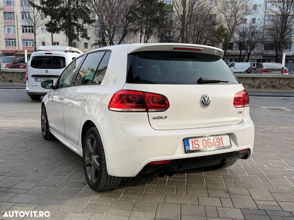 Volkswagen Golf - 3
