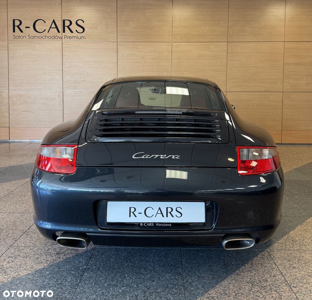 Porsche 911 Carrera Tiptronic S - 8
