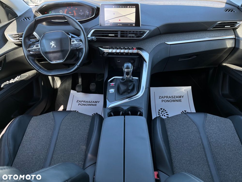 Peugeot 5008 PureTech 130 Stop & Start Allure - 23