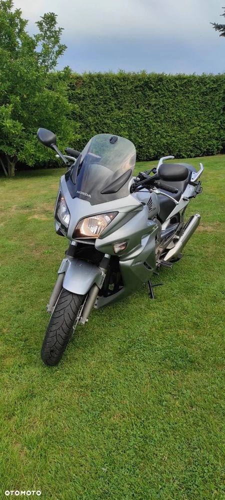 Honda CBF - 7