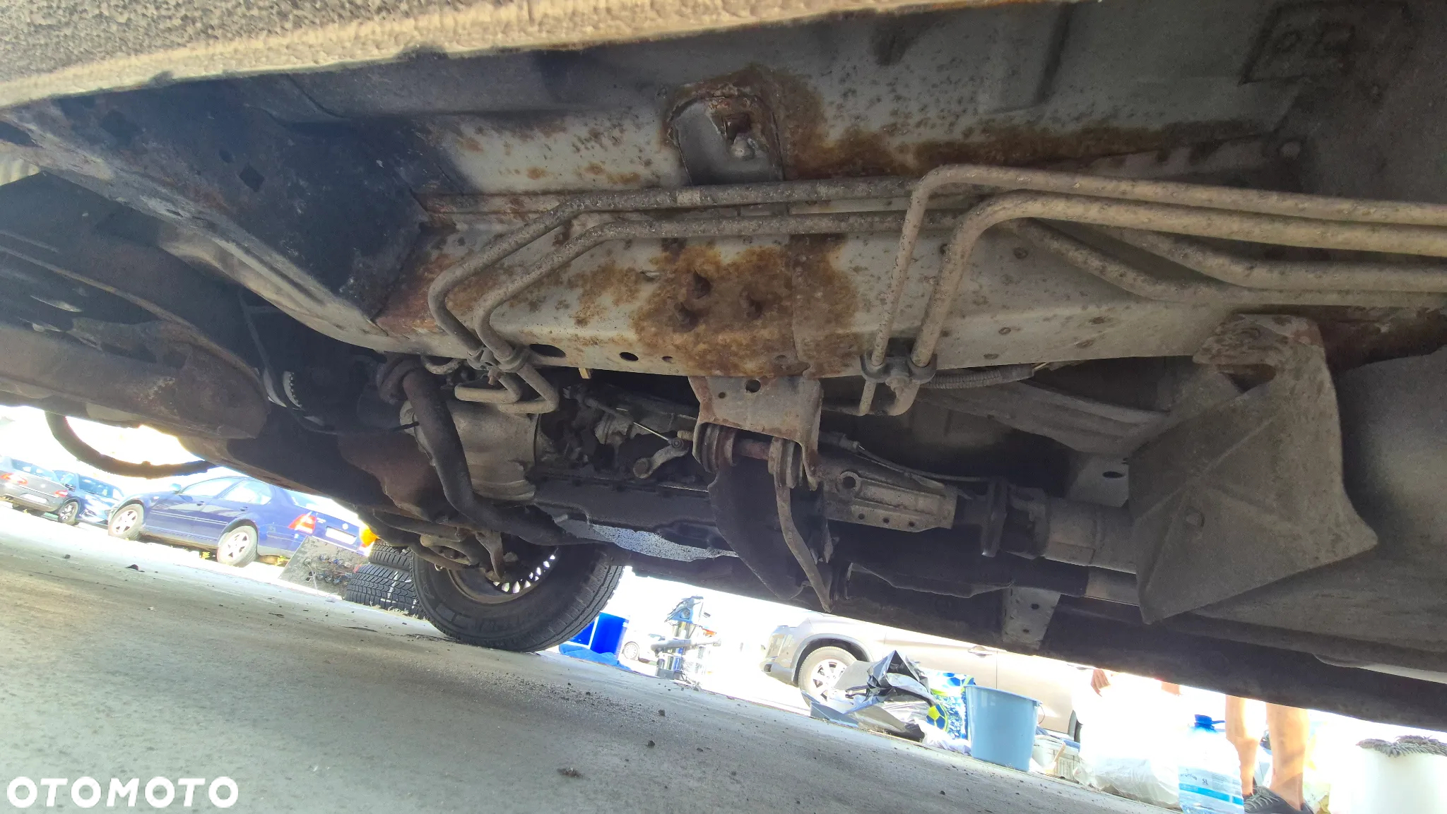 Ford Aerostar - 10