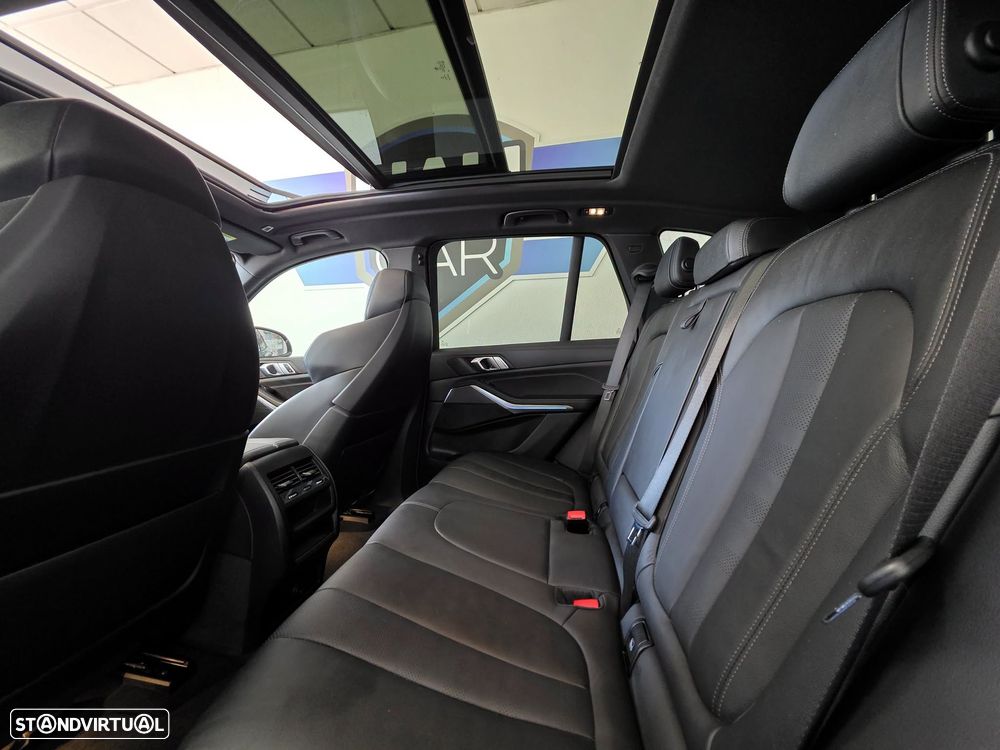 BMW X5 45 e xDrive Pack M - 12