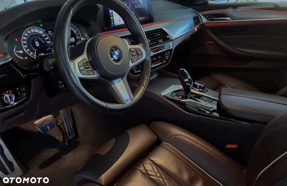 BMW Seria 5 530i xDrive M Sport sport - 8