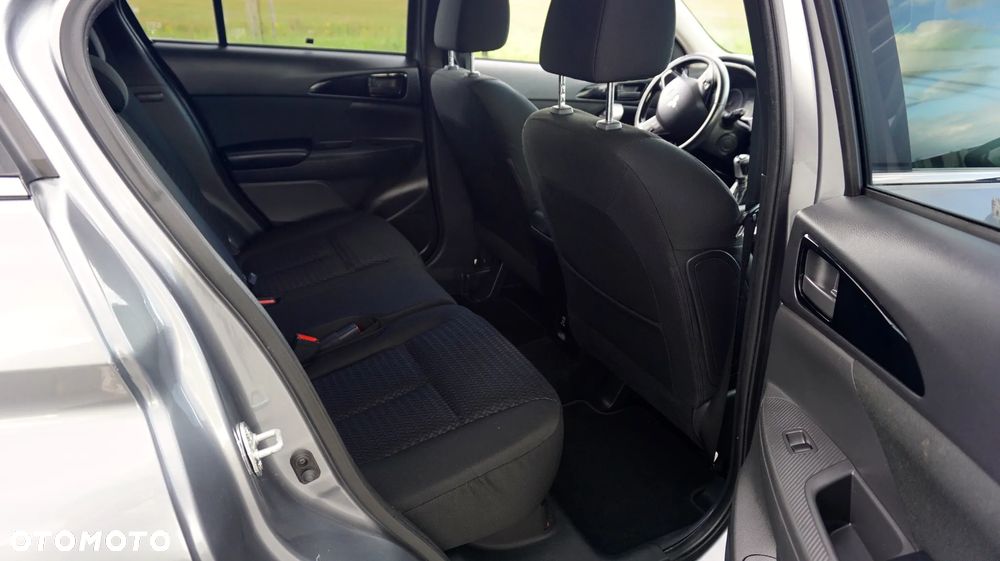 Mitsubishi Eclipse Cross 1.5 T Intense - 22