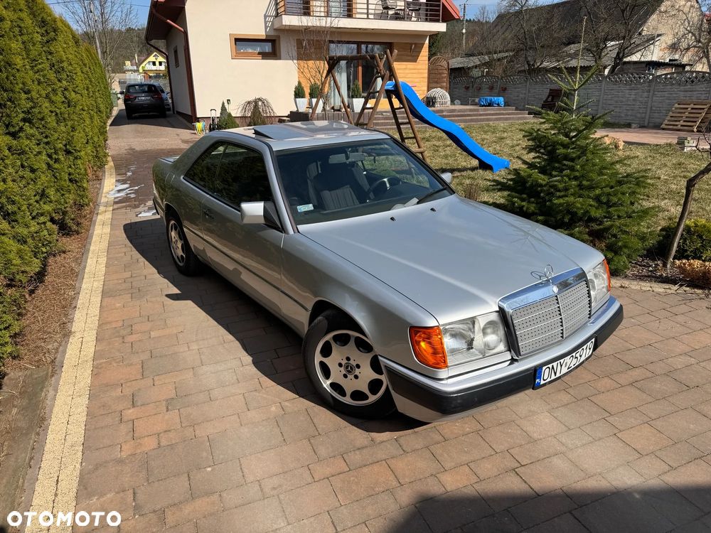 Mercedes-Benz W124 (1984-1993) - 10