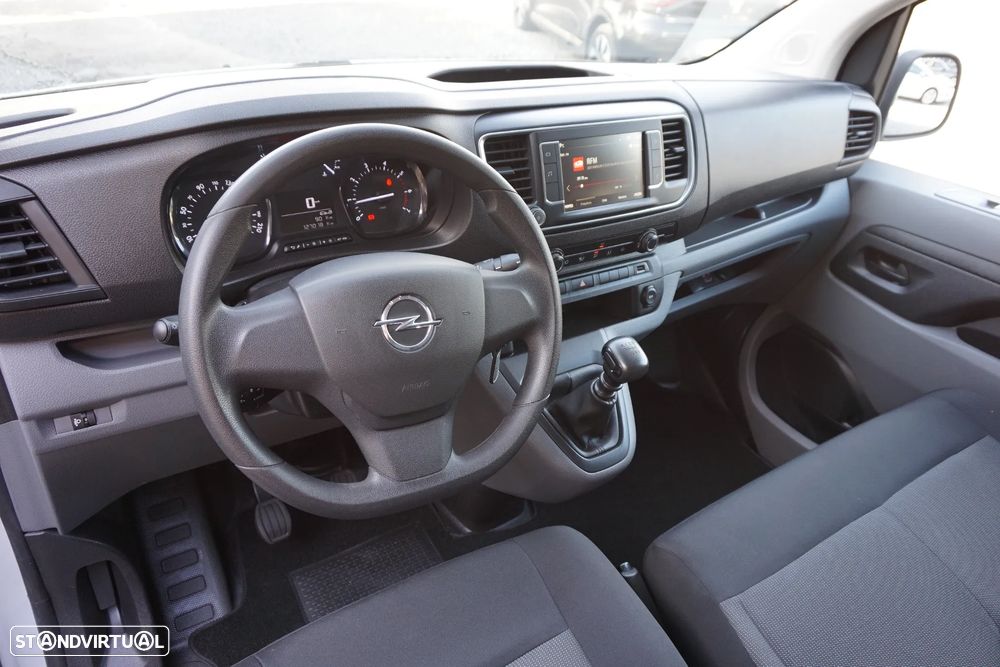 Opel Vivaro 2.0 cdti 145 L3H1 Essentia IVA dedutível - 28
