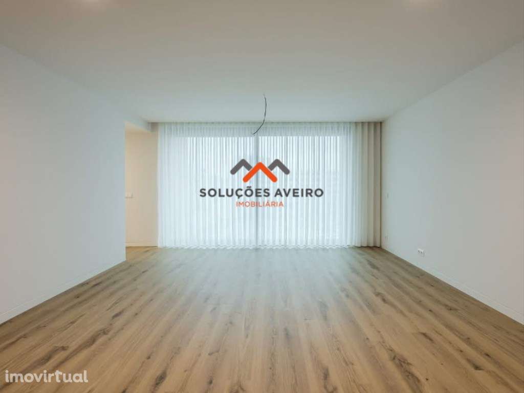 Apartamento T3 Cais da Fonte Nova - Centro de Aveiro - Grande imagem: 4/13