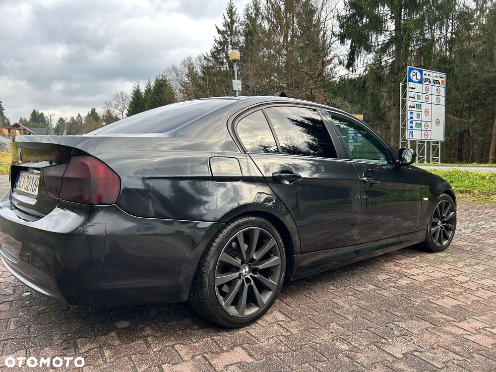 BMW Seria 3 318d - 3