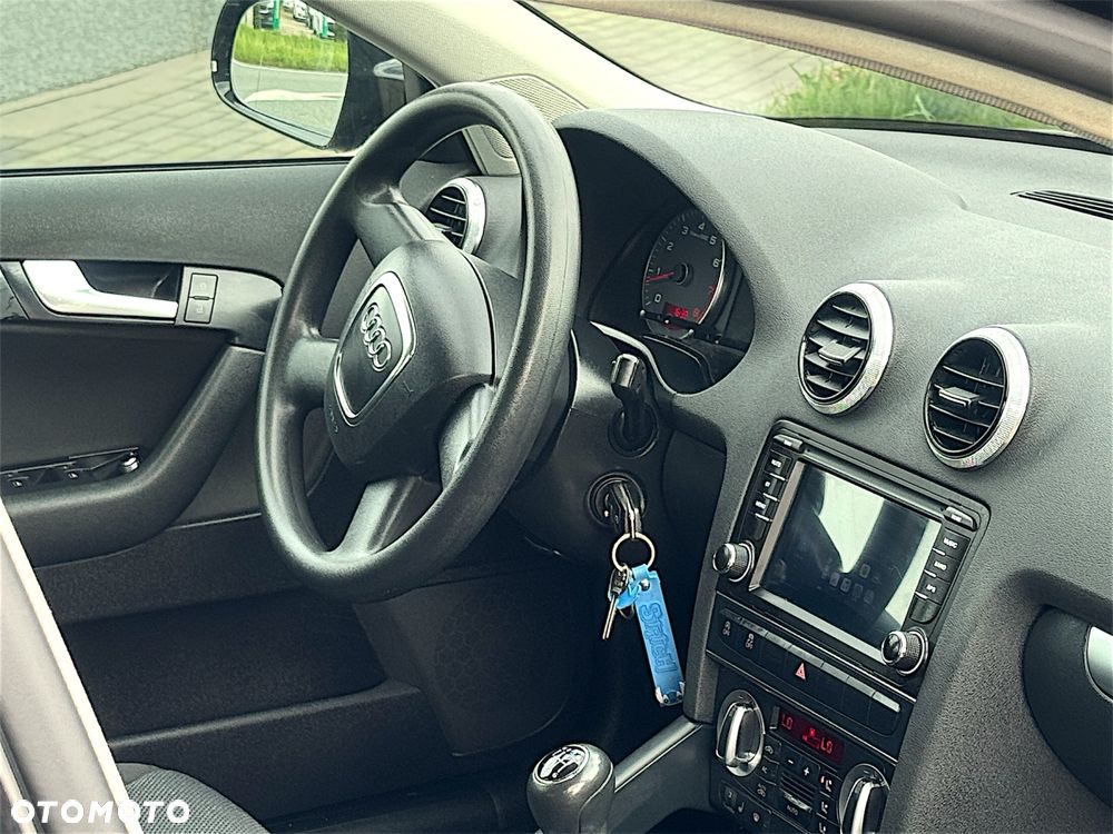Audi A3 Sportback - 7
