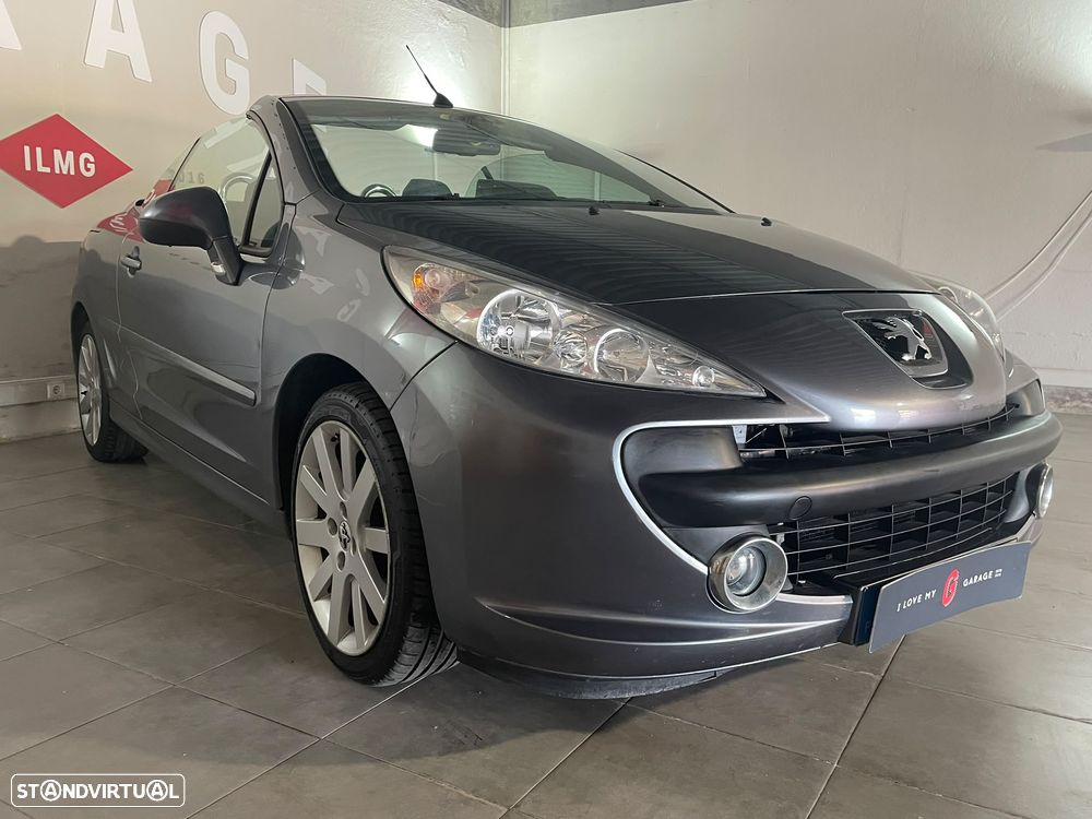 Peugeot 207 CC 1.6 HDi FAP Sport - 32