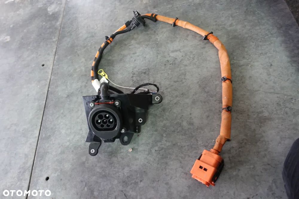 ŁADOWARKA KABEL AUDI E-TRON Q5 4M8971093 - 1