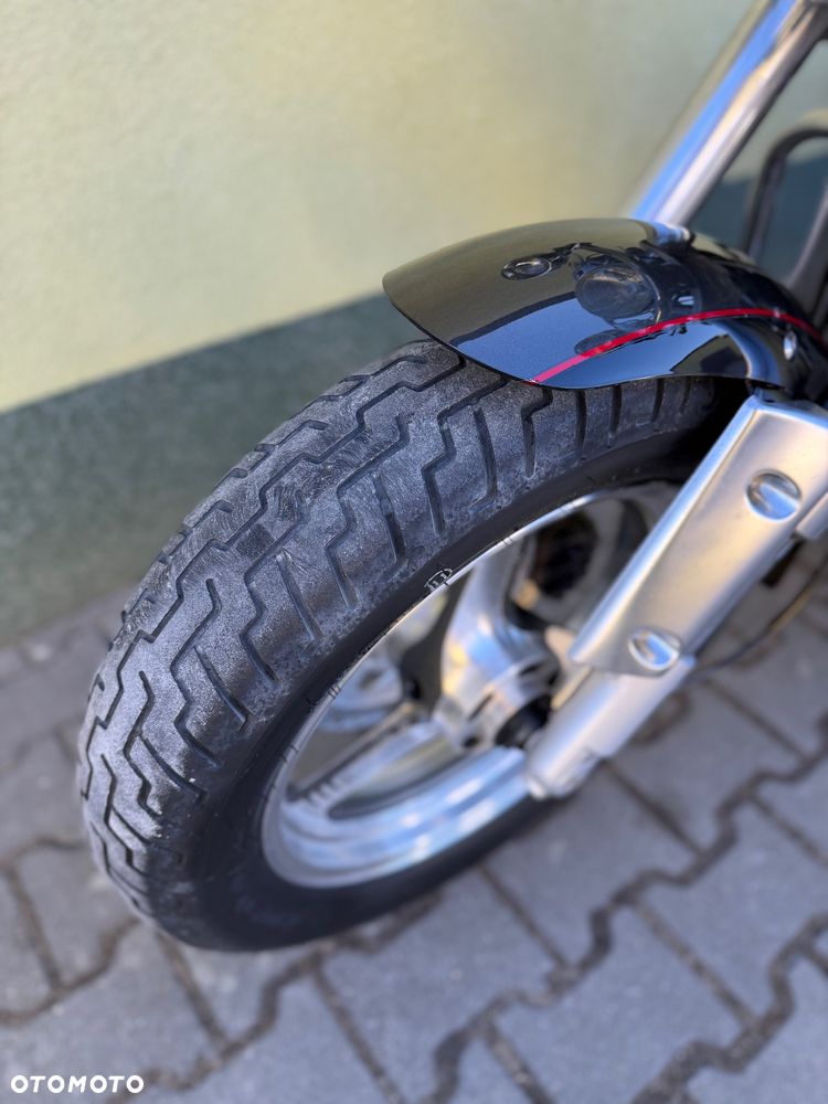 Suzuki Marauder - 31