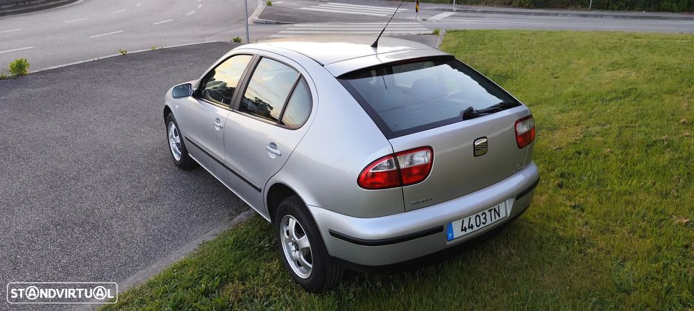SEAT Leon 1.6 16V Signo - 7