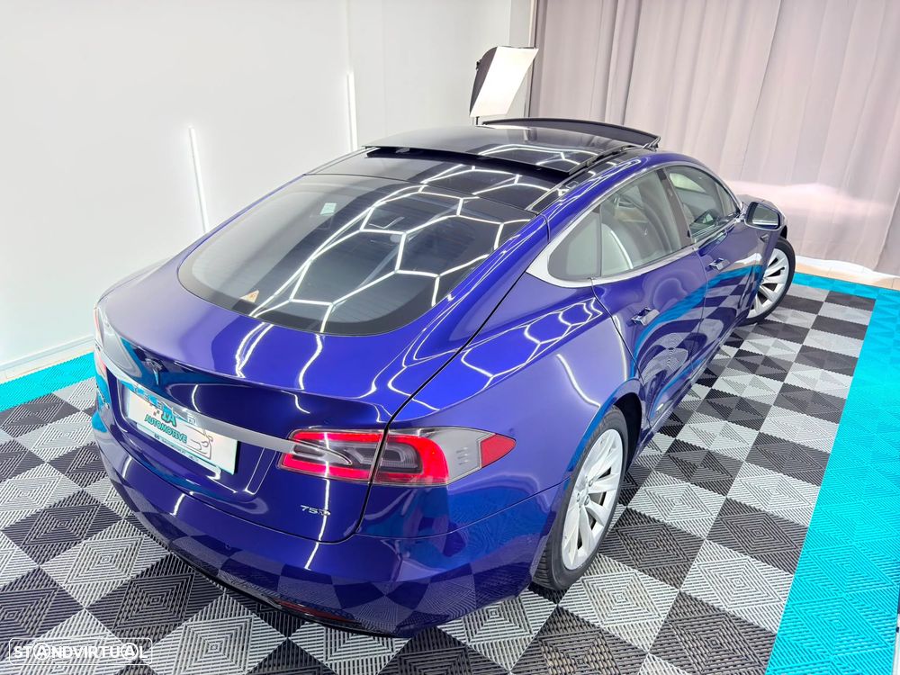Tesla Model S 75D AWD - 9
