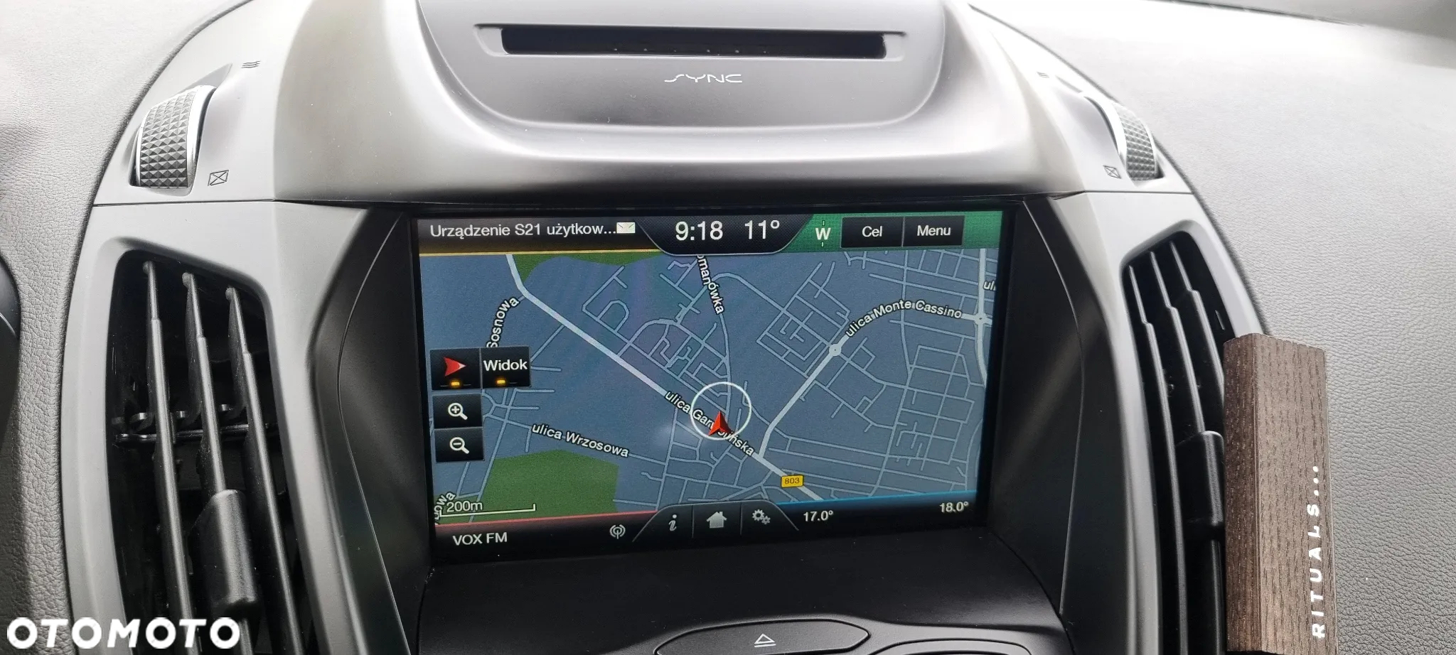 Ford Kuga 2.0 TDCi 2x4 Titanium - 25