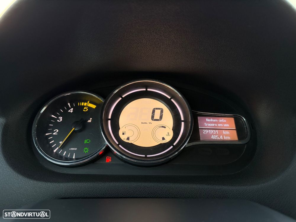 Renault Mégane 1.5 dCi Dynamique SS - 17