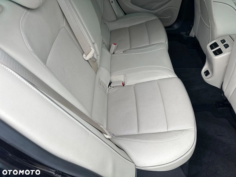 Opel Insignia 1.5 T Elite S&S - 23