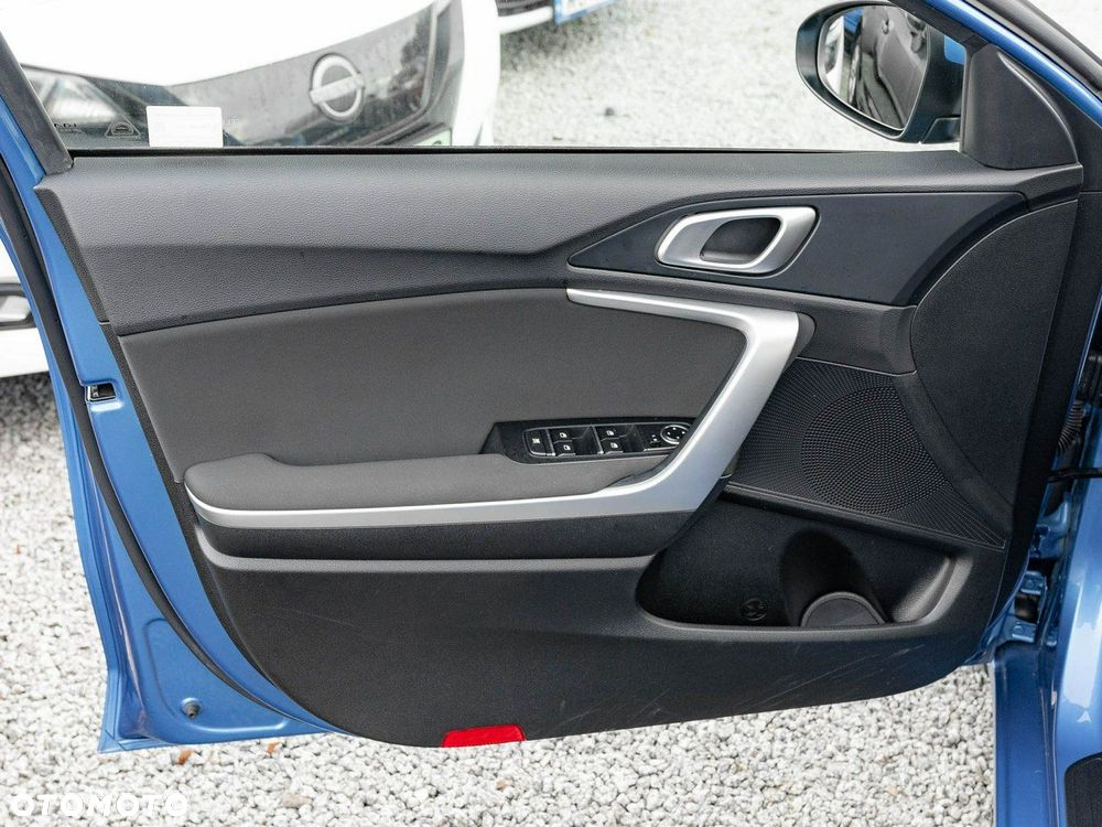 Kia Ceed 1.5 T-GDI M DCT - 12