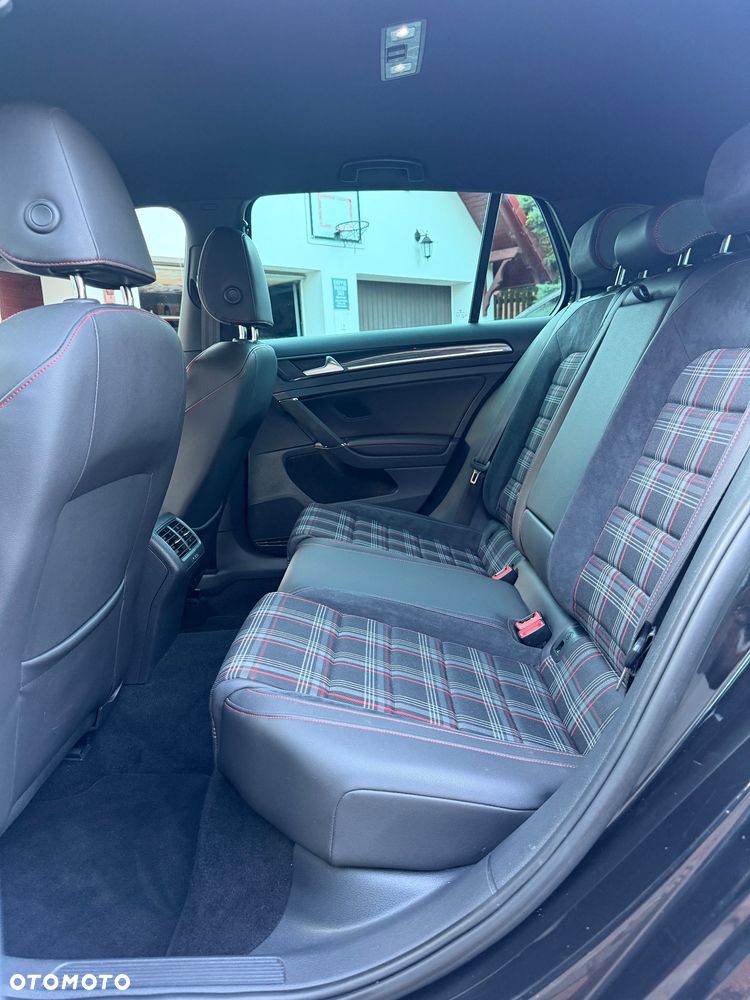 Volkswagen Golf 2.0 TSI BMT GTI DSG - 23