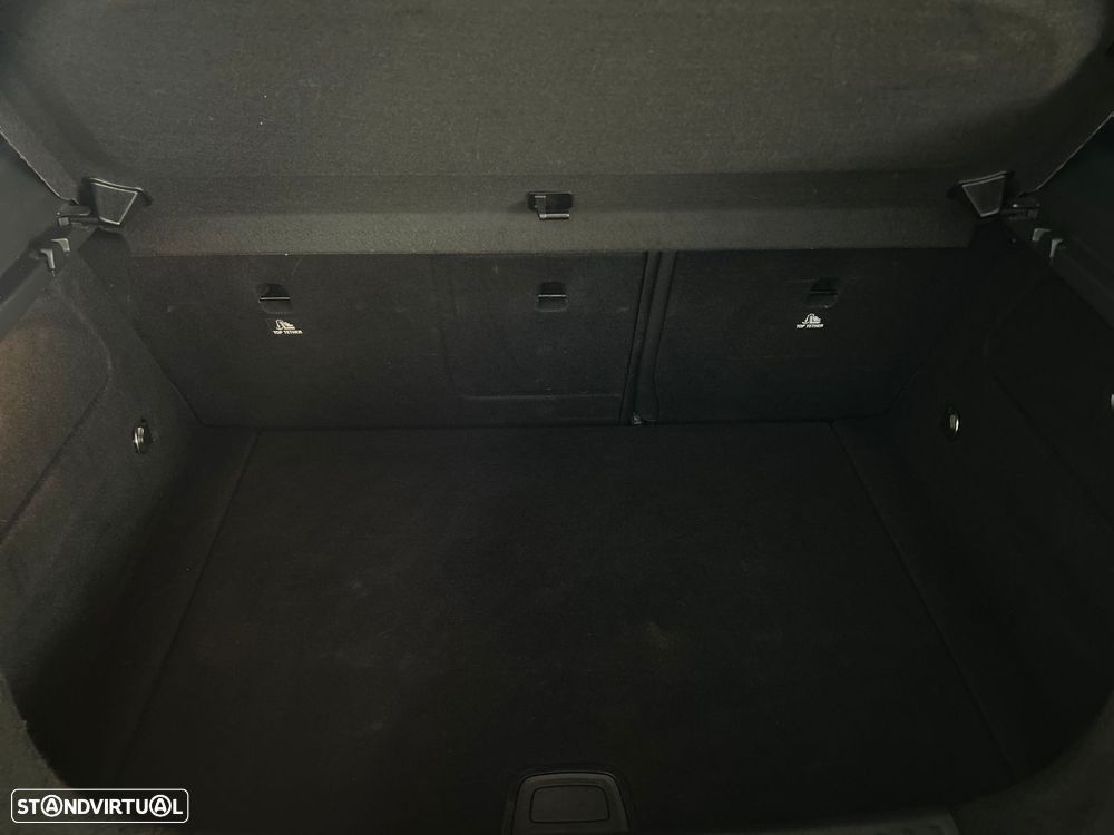 Mercedes-Benz A 45 AMG 4-Matic - 6