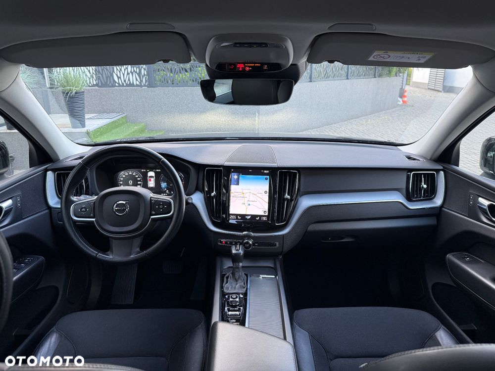 Volvo XC 60 D4 Geartronic Momentum Pro - 8