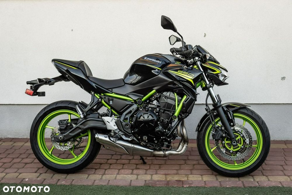 Kawasaki Z 650 - 4