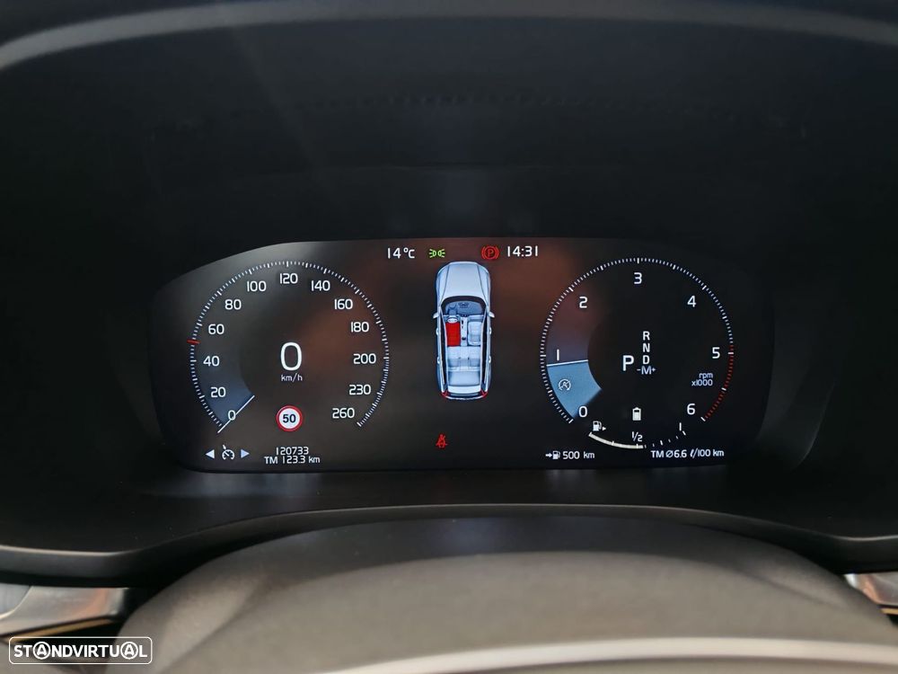 Volvo V60 2.0 B4 Momentum Geartronic - 20