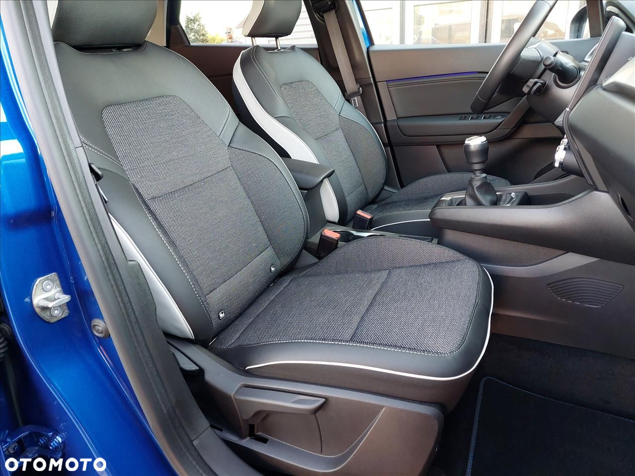Renault Captur - 8
