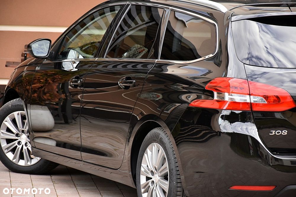 Peugeot 308 BlueHDi 130 EAT8 Stop & Start Allure - 12
