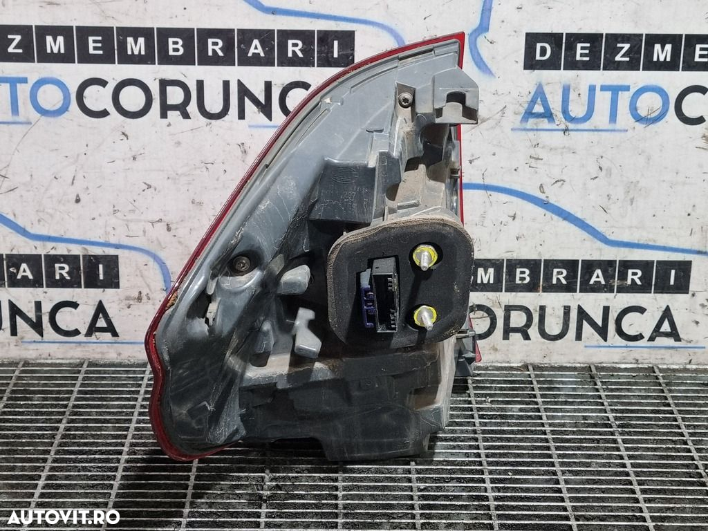 Stop Dreapta BMW X5 F15 2013 - 2018 SUV 4 Usi (1268) Cu led - 2