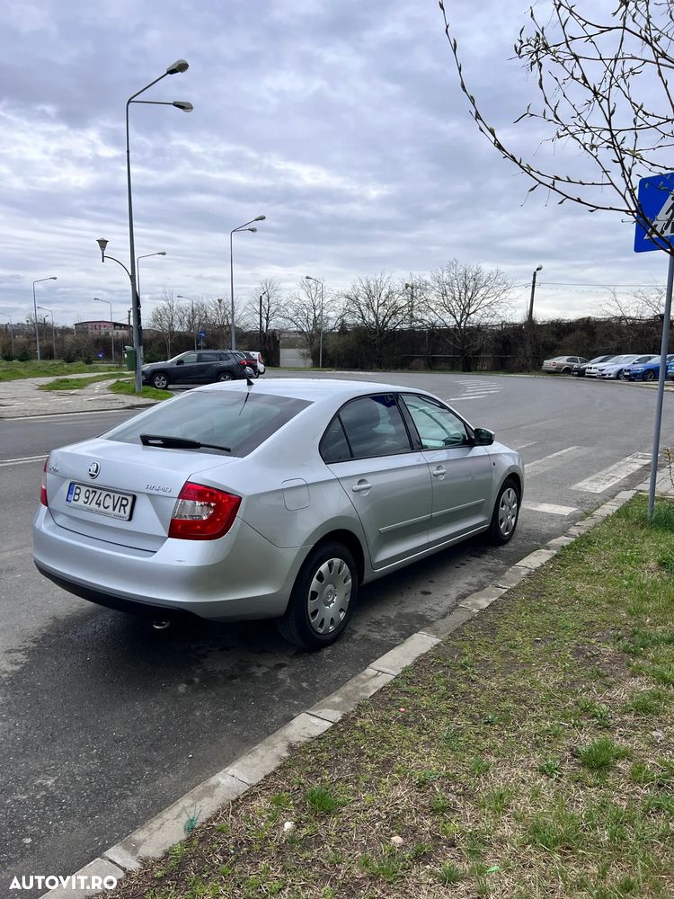 Skoda RAPID 1.6 TDI Elegance - 12