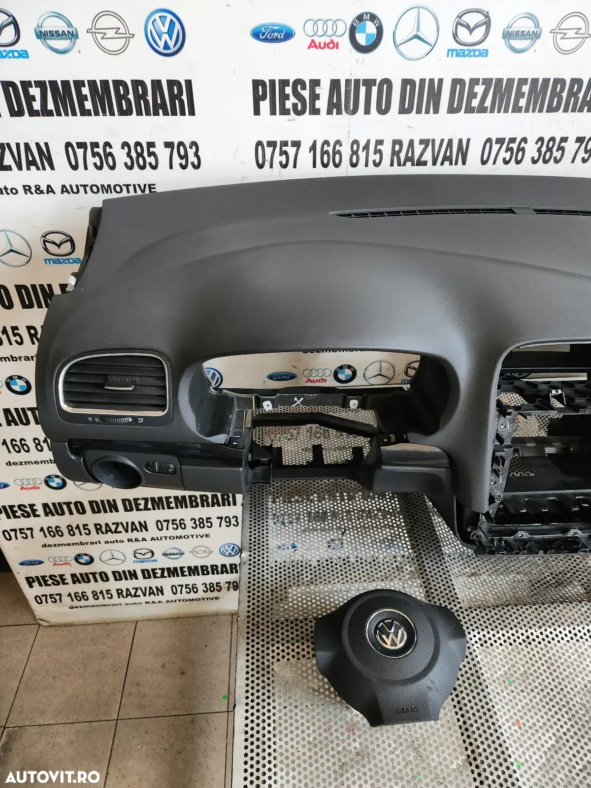 Plansa Bord Airbag Sofer Airbag Pasager Vw Golf 6 VI Volan Stanga Europa - 6