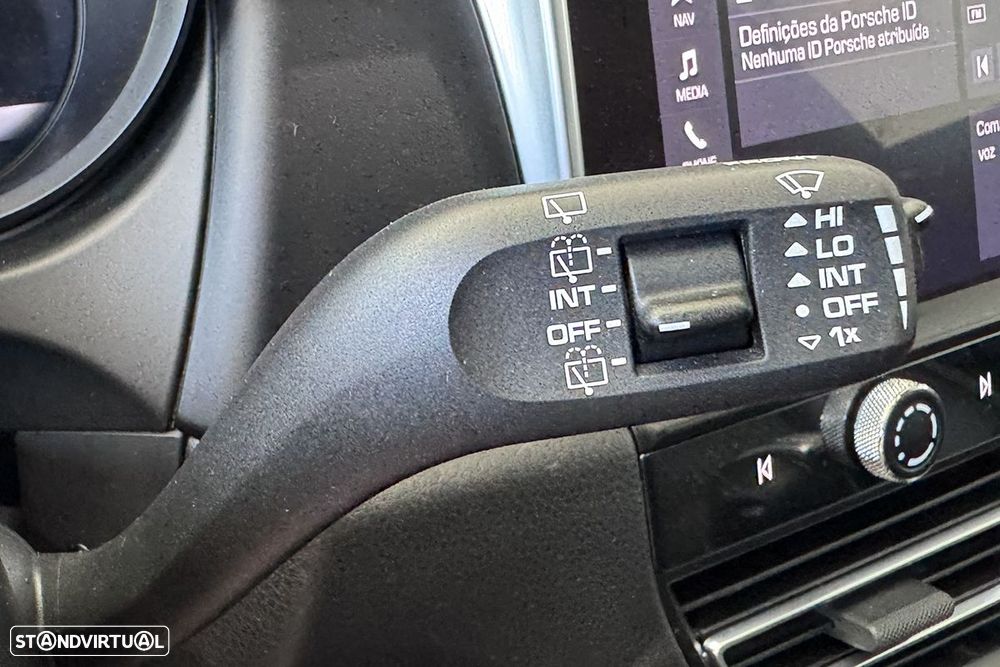 Porsche Macan T - 20