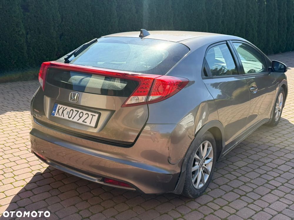 Honda Civic 1.4 Sport - 9