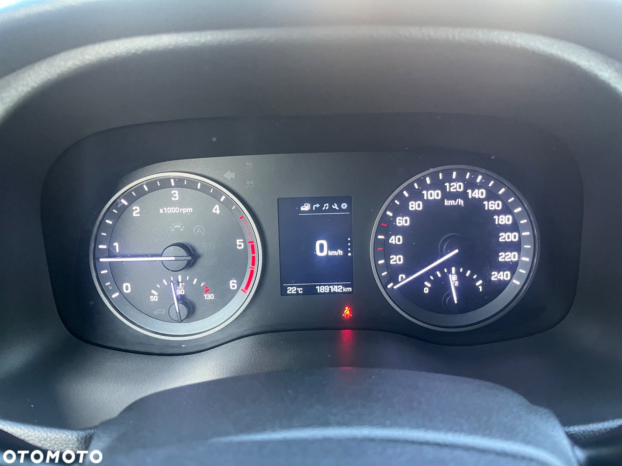 Hyundai Tucson blue 1.7 CRDi 2WD Intro Edition - 17