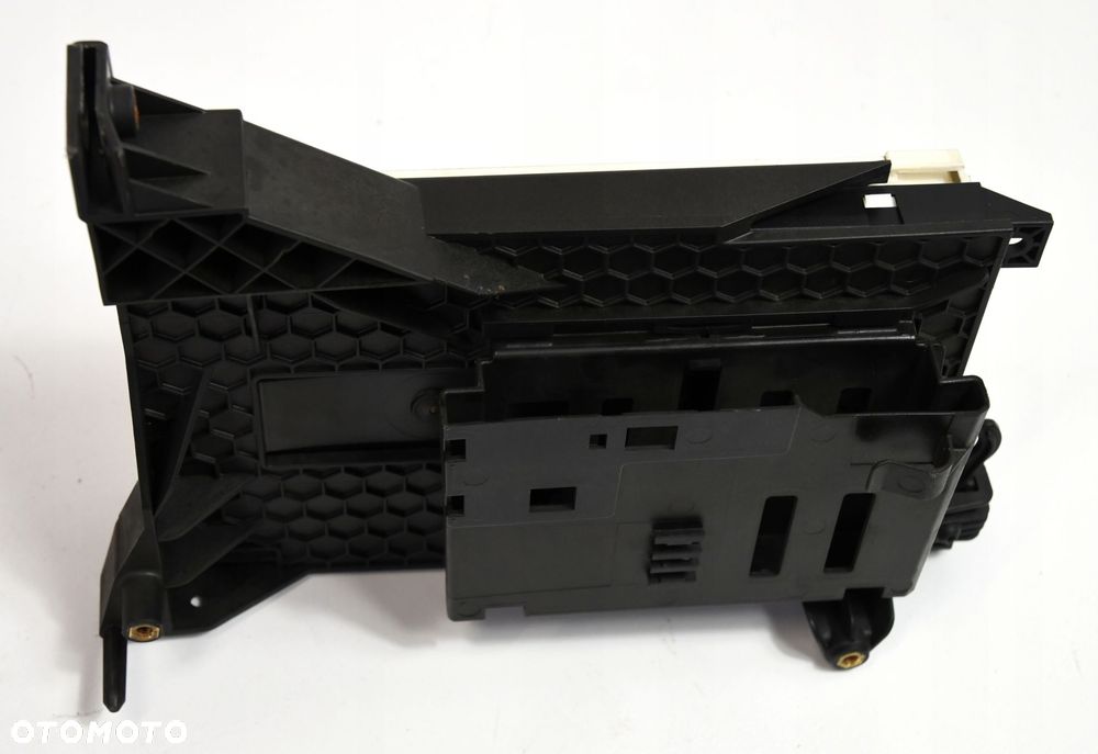 MERCEDES W176 W242 W246 W463 MODUŁ STEROWNIK SAM - 4