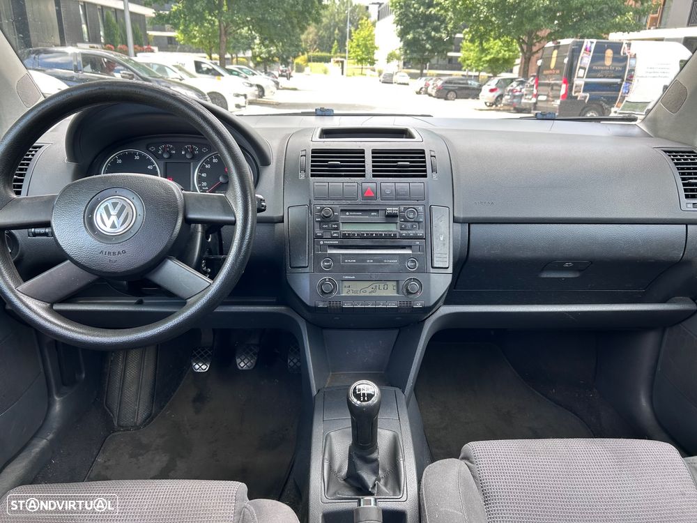 VW Polo 1.4 TDi Highline - 9