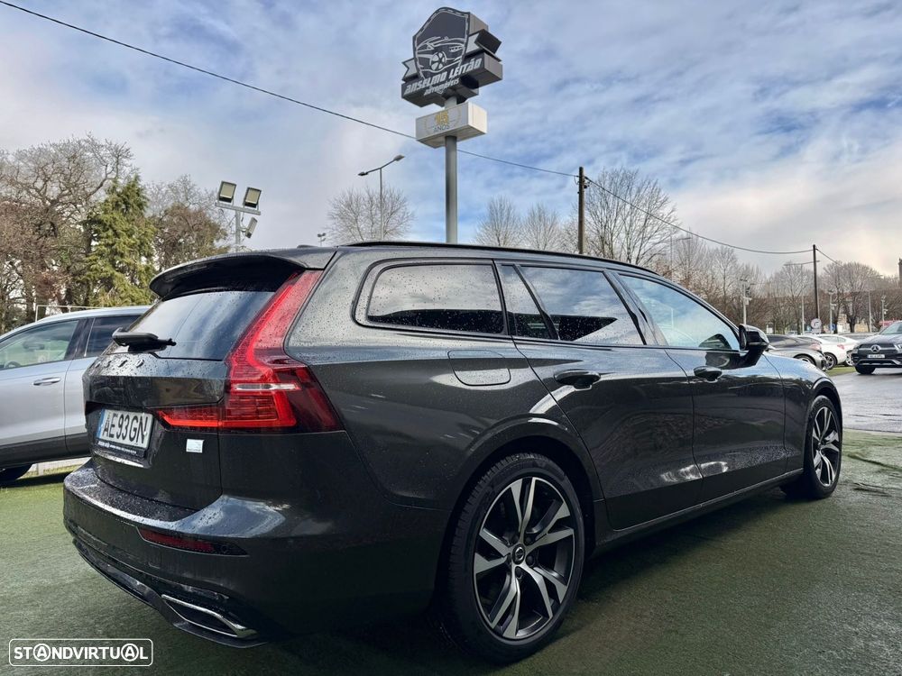 Volvo V60 2.0 T6 AWD TE R-Design - 1