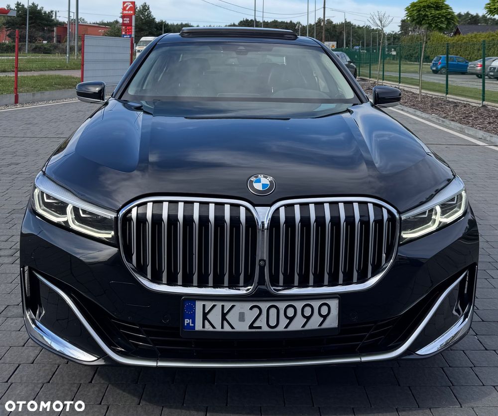 BMW Seria 7 740Li - 4