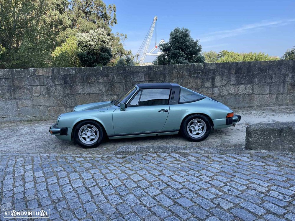 Porsche 911 Série G - 10