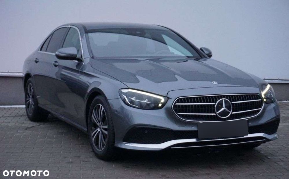 Mercedes-Benz Klasa E 220 d Avantgarde - 1