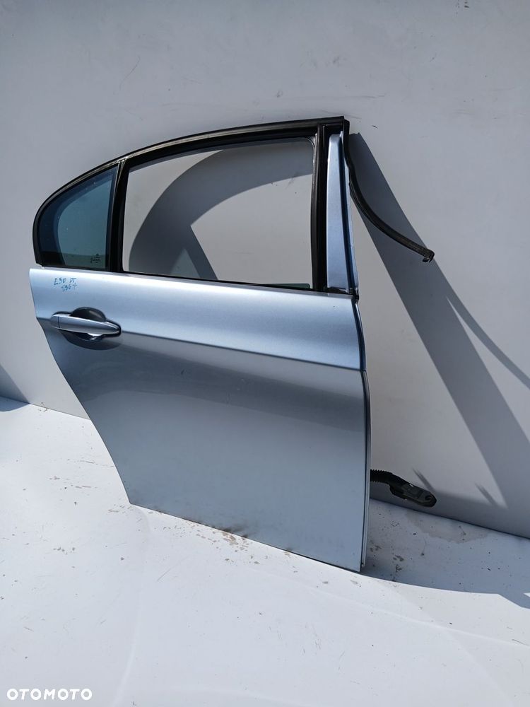 DRZWI PRAWE TYLNE BMW E90 896 BLUEWATER - 2