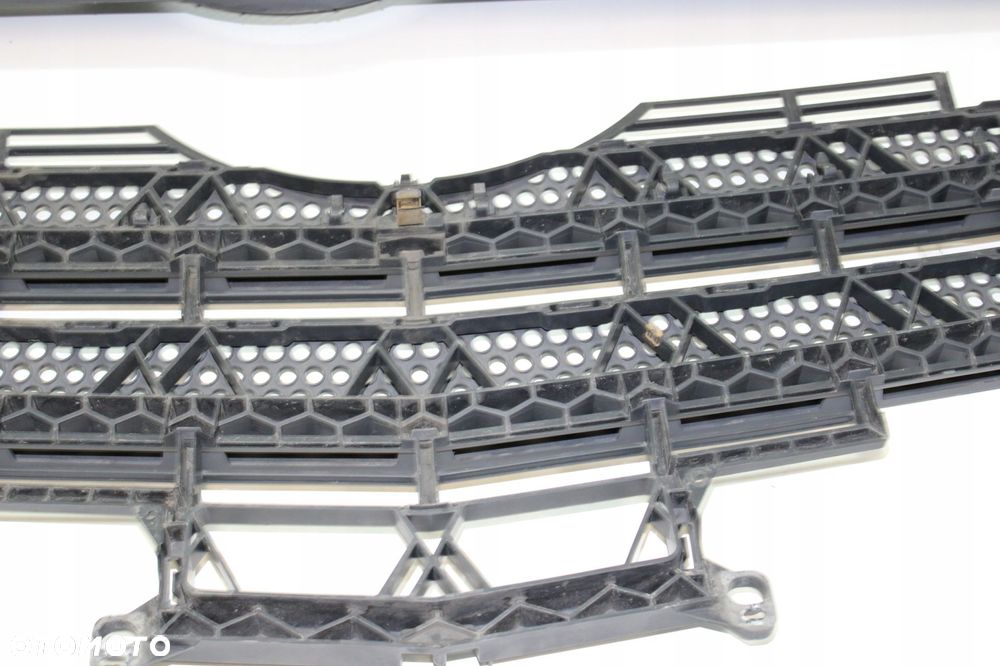 MERCEDES ACTROS MP4 17r ATRAPA GRIL MASKA PRZÓD KOMPLET - 12