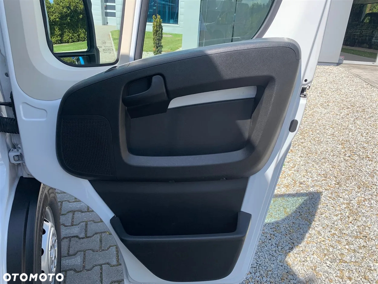 Opel Movano - 34